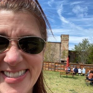 Meet your Posher, Tracey